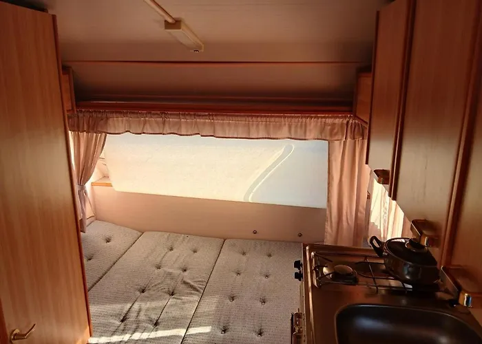 Nature Reserve Hideaway *